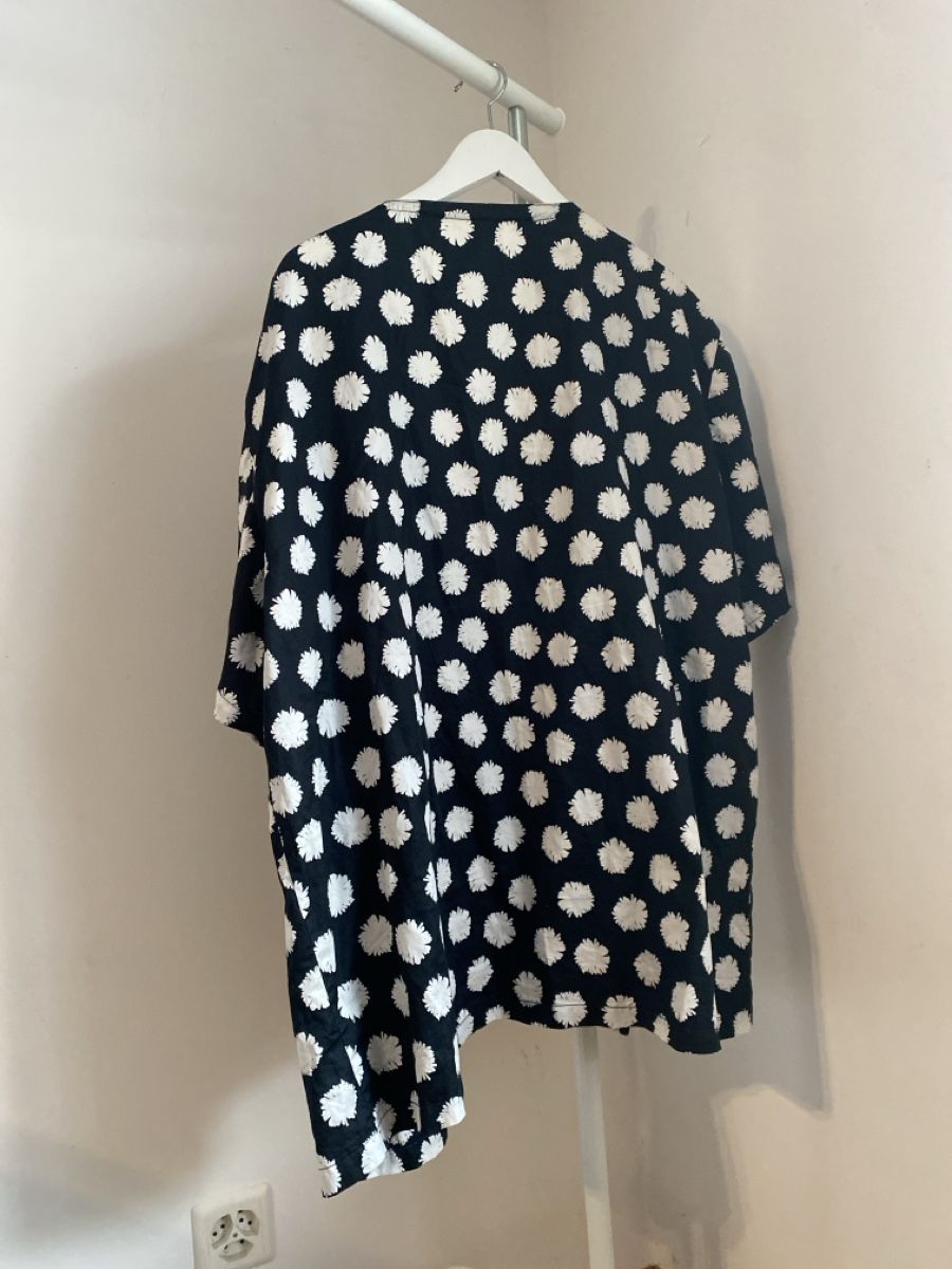 Camicette: Bluse Blumen Gr. M schwarz/weiss – Usato da lommis venduto da inf_thv8 3