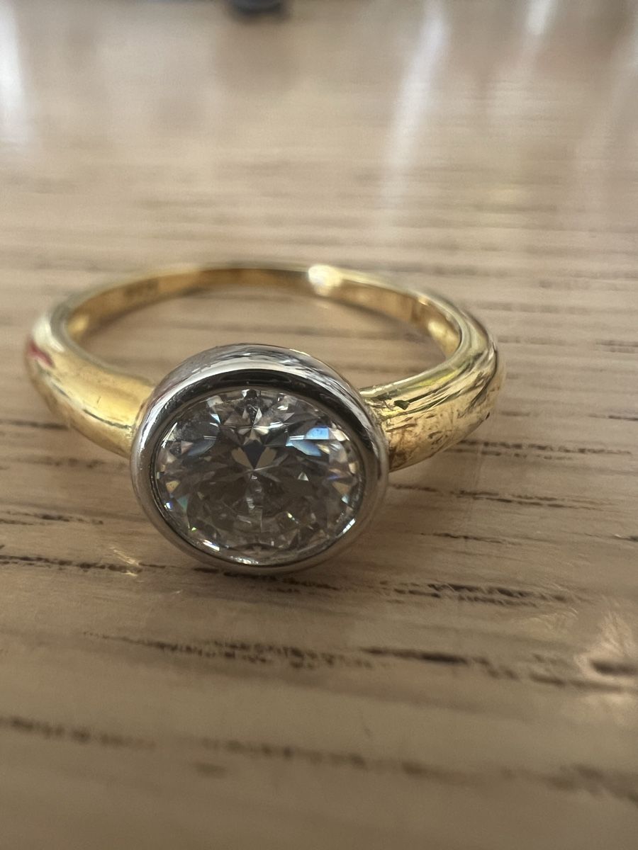Anelli: Moissante 1ct Damenring 925 Silber – Usato da Basel venduto da luc_ks7v