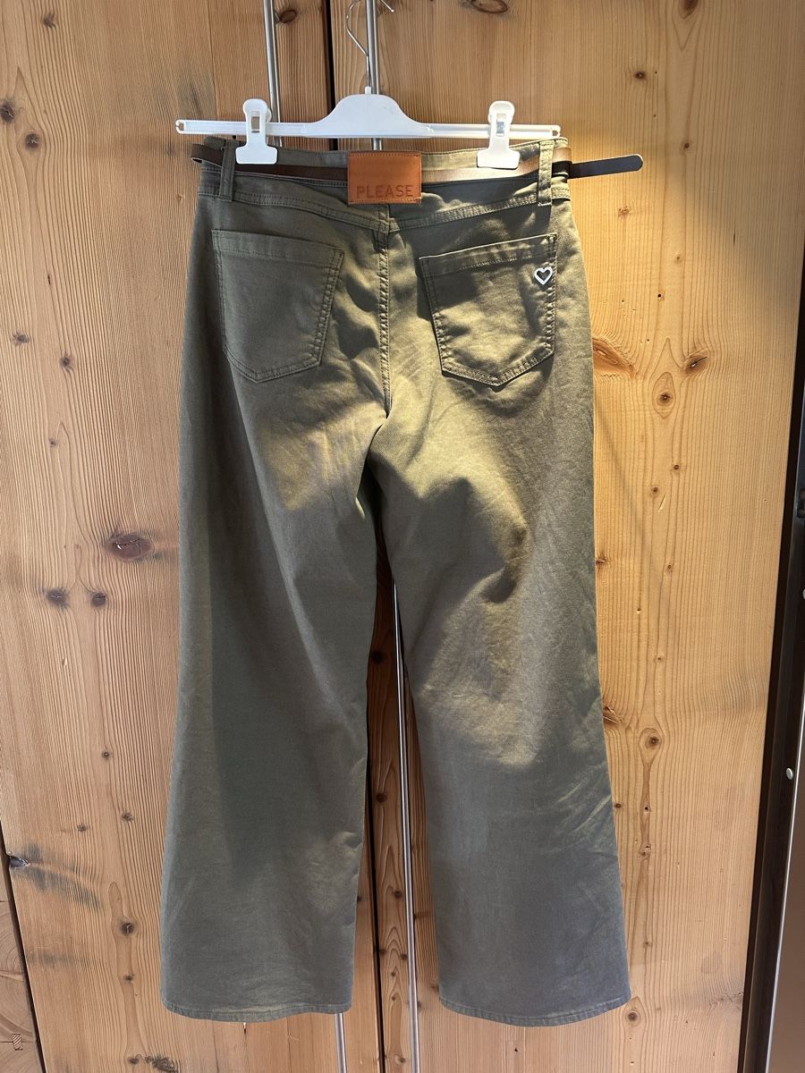 Please Jeans Pantaloni: Pantalon Please vert olive - Style décontracté - Taille 28 – Usato da Château-d'Oex venduto da caroline. 1