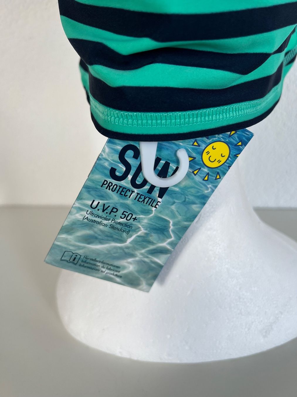 Migros Berretti & Sciarpe: UV 50+ Sonnenhut Gr.80-92 – Nuovo e nell'imballaggio originale da Lengnau BE venduto da Rubin27 4