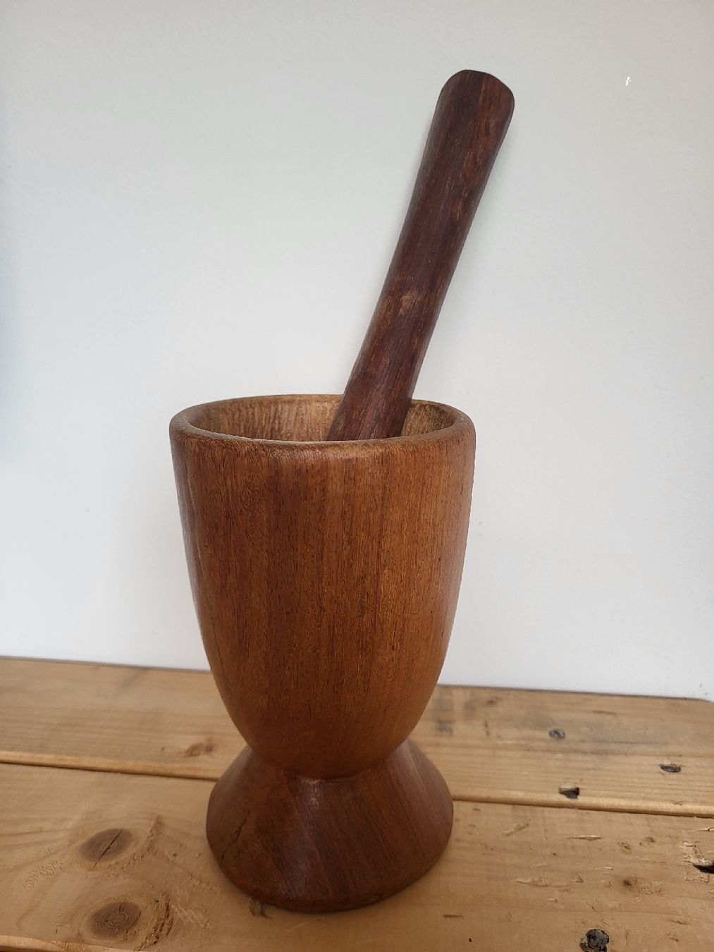 Articoli in legno: wunderschöne Holz Mörtel – Usato da Zürich venduto da sahaara01