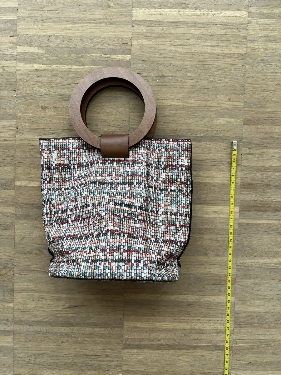 Borse da donna: Tasche  – Nuovo (secondo la descrizione) da Dübendorf venduto da kat_yx9r