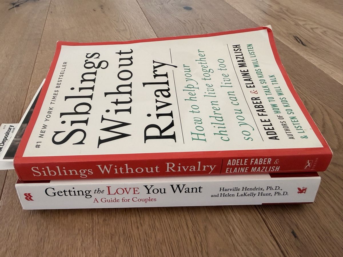 Libri: Siblings Rivalry & Love You Want - 2 Books Bundle – Nuovo (secondo la descrizione) da Männedorf venduto da iza04 1