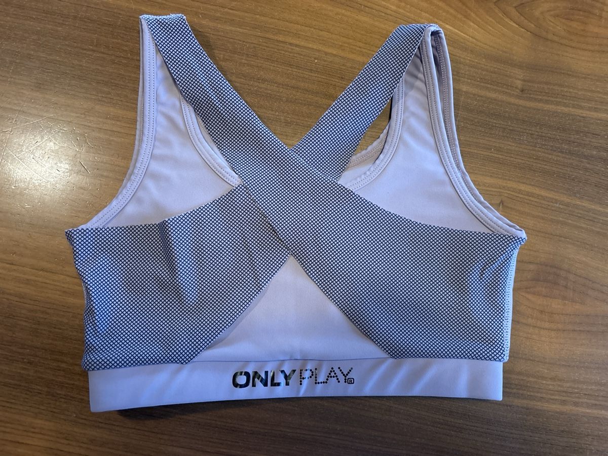 Altra biancheria intima: Sport BH Grösse S – Usato da Unterentfelden venduto da Lavach 1