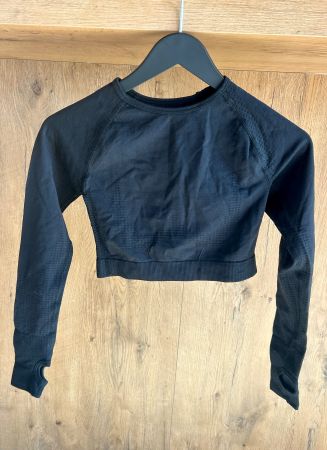 Schwarzes Sport-Shirt Gr. S, atmungsaktiv, Top Zustand!