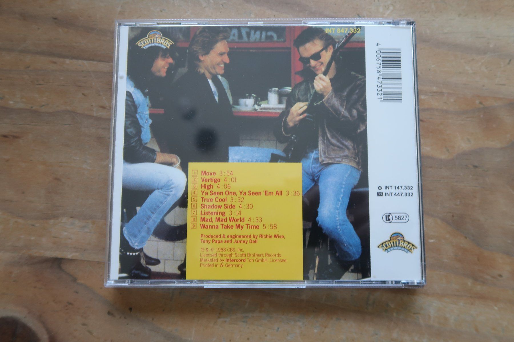 CD: DAVID HALLYDAY - TRUE COOL - AOR MELODIC ROCK - CD – Usato da Basel venduto da Patiscat 1