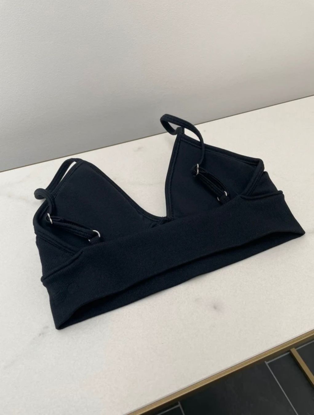 Teveo Top: TEVEO Bh Triangle Essence XS – Nuovo e nell'imballaggio originale da Morbio Inferiore venduto da rox_96fj 1