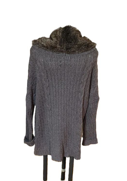 Zara Jacken: ZARA Knitwear Strickjacke Grau Gr. M – Gebraucht aus Füllinsdorf von Sunnebliemli7 1