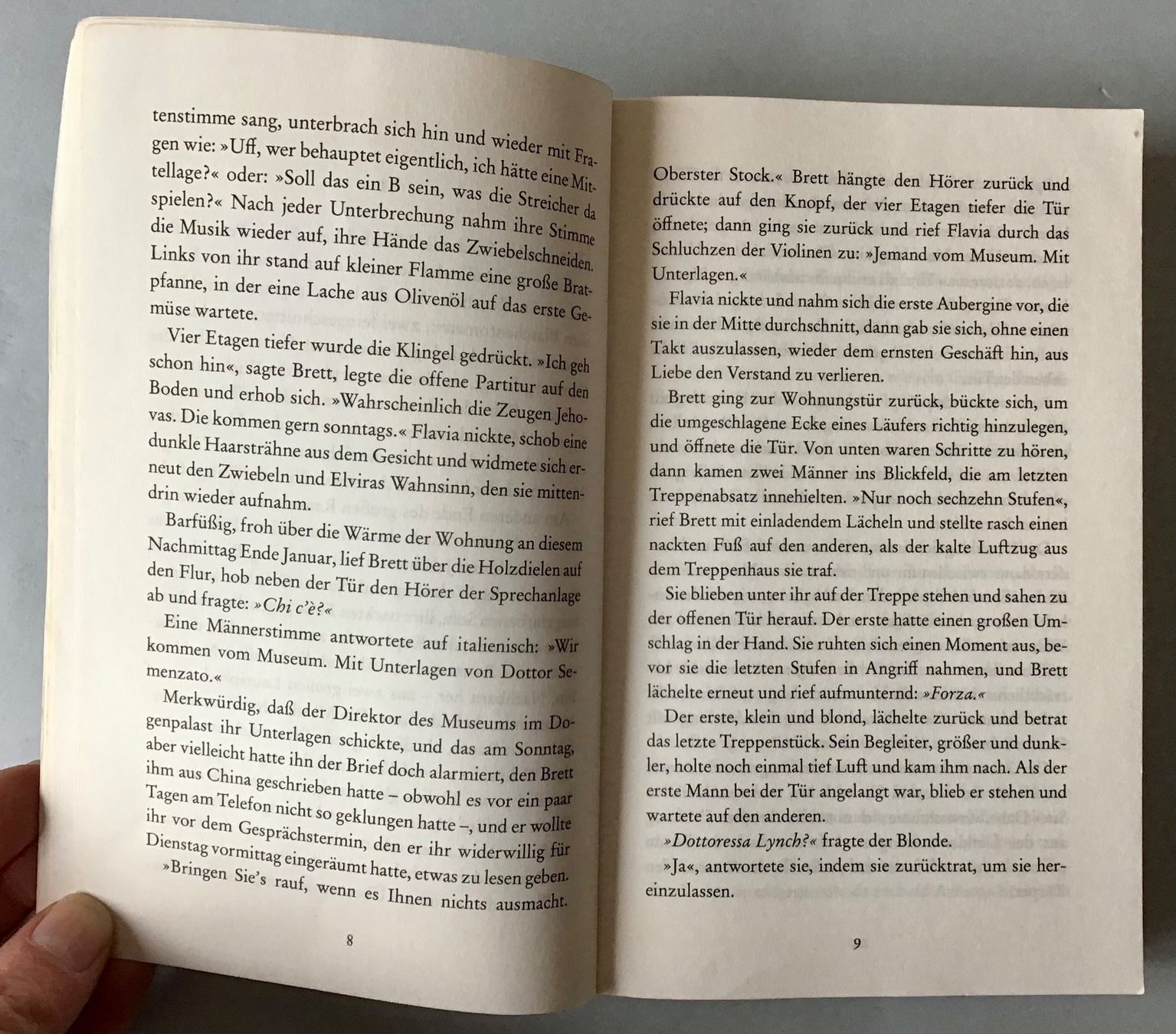 Libri: Commissario Brunetti, Donna Leon: Acqua alta - Fall 5 – Usato da Bubendorf venduto da Alpenheidi 4