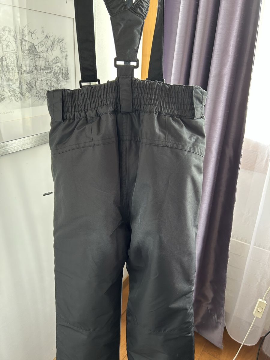 Tchibo Hosen: Pantalon de ski noir 146/152 – Gebraucht aus Athenaz (Avusy) von cyrano476 1