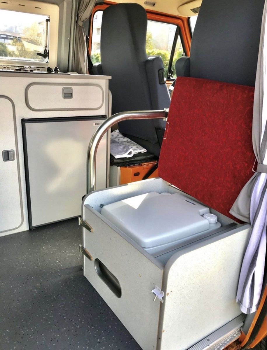 VW Veicoli da campeggio: VW Typ 2 T3 Camper ab MFK – Usato da Dorf venduto da Luuha 6