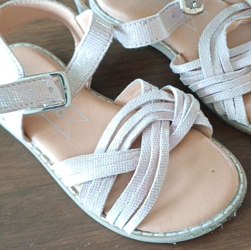 Friboo Scarpe per ragazze: Sandalen rosa Kinder Gr.26 – Usato da Riniken venduto da Lessy-