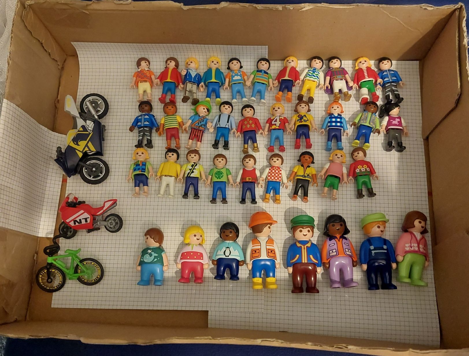 Playmobil Jouets: Playmobil Figuren 140 Stk. – D'occasion à Belp par masterdriftking 7