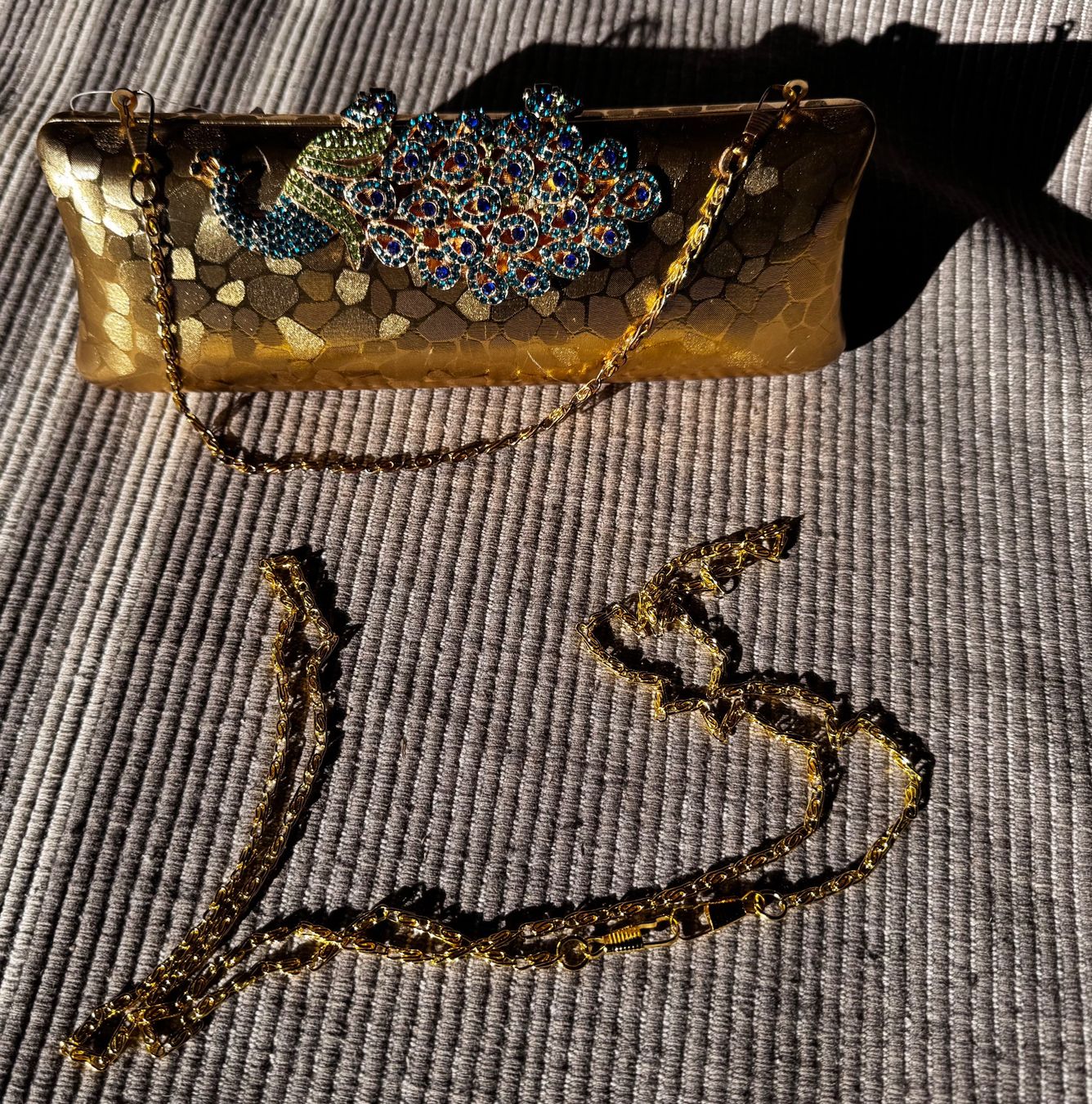 Borse da donna: Kleine Schöne Abendtasche. NEUE – Nuovo (secondo la descrizione) da Zürich venduto da Manubene 1