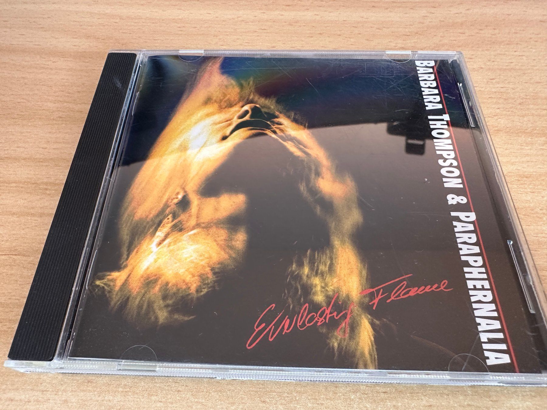 CD: Barbara Thompson & Paraphernalia – Everlasting Flame – Usato da Rikon im Tösstal venduto da Alpenmutz