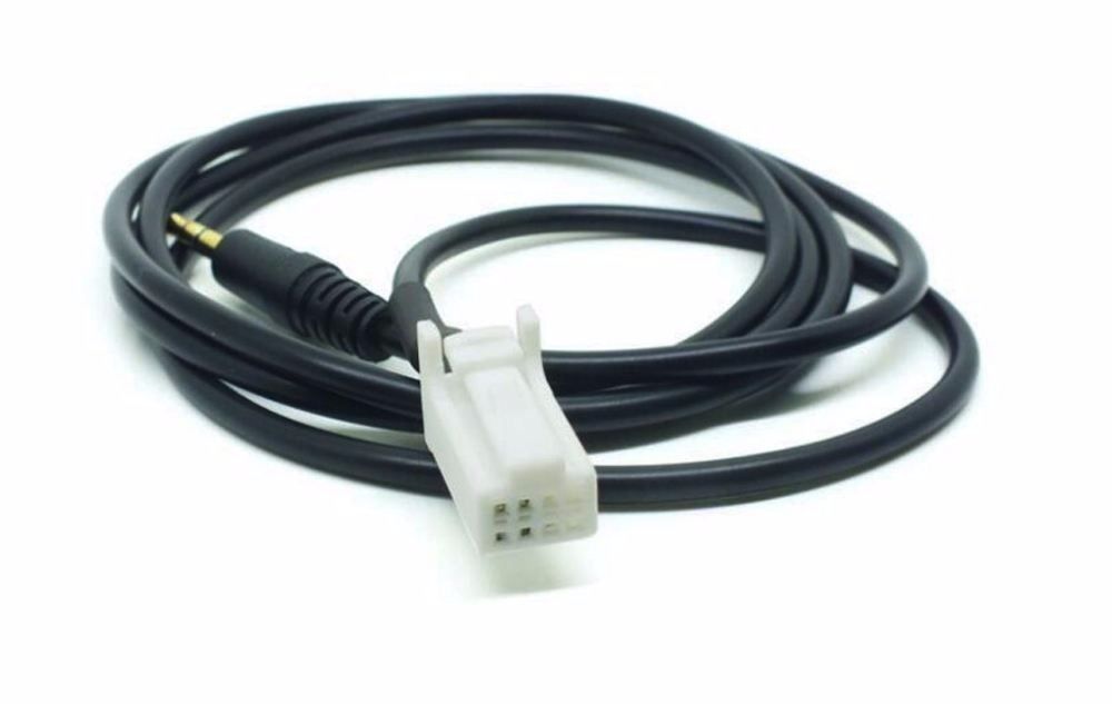 Cavi: Suzuki AUX-Kabeladapter – Nuovo e nell'imballaggio originale da Unterägeri venduto da RmOnline 1