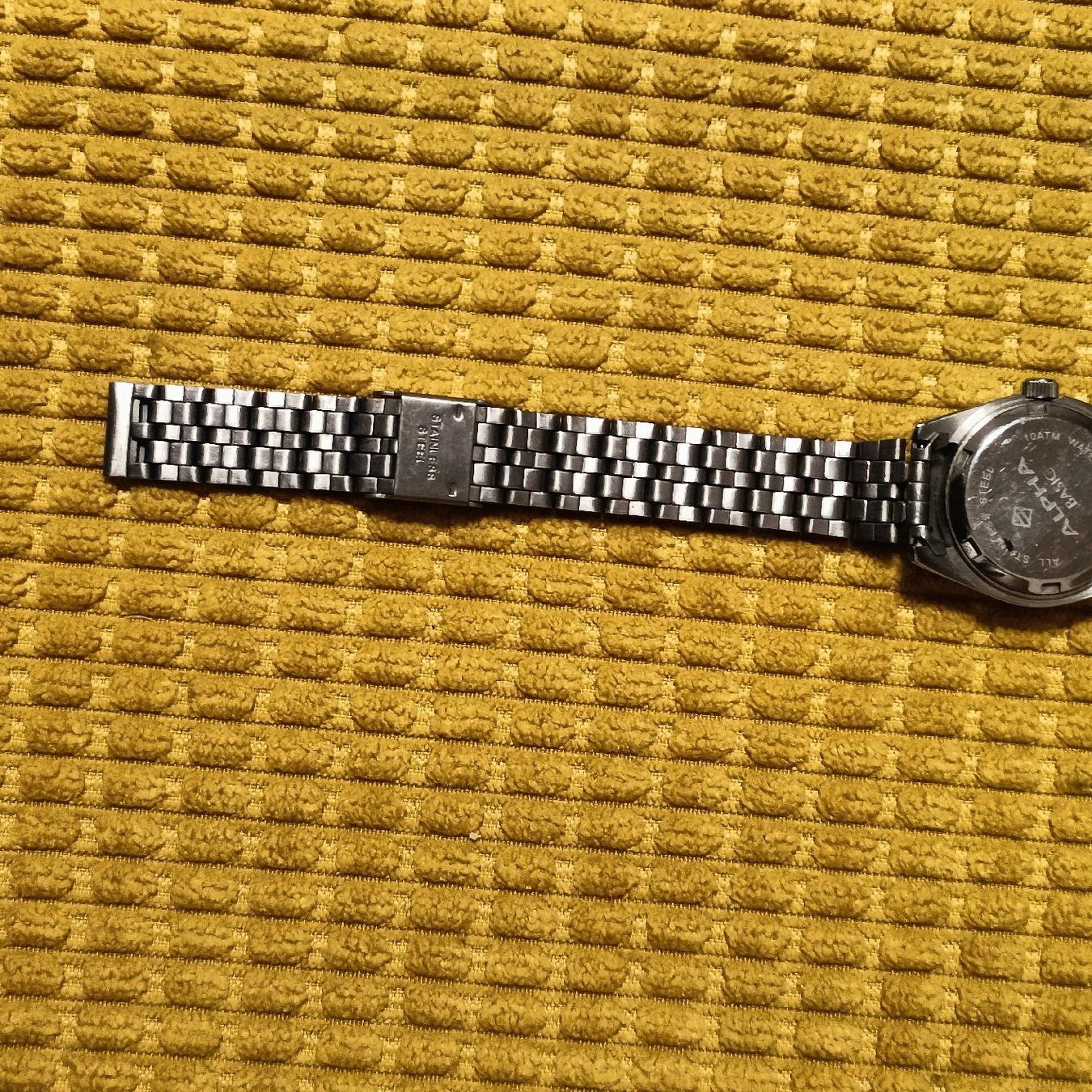 Montres: Alpha Basic Uhr – D'occasion à Giubiasco par giubi01 8