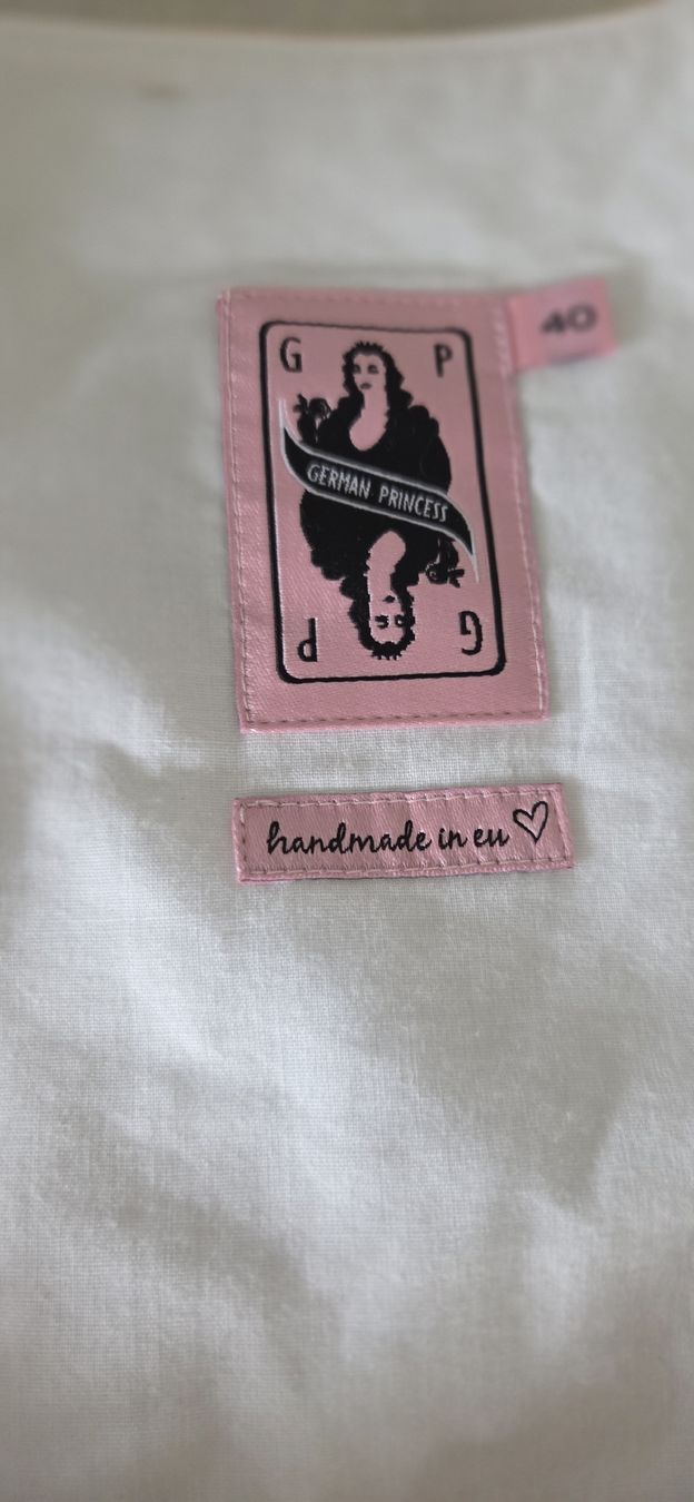 Vestiti: Dirndl Gr. 38/40 – Usato da Lyss venduto da Urma5 7