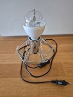 Stehlampe