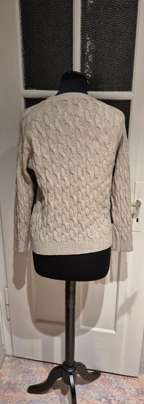 Top: Winter Strickpullover Zopfmuster Beige Grösse S Top! – Usato da Zürich venduto da Roberto040 2