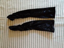 Schwarze Armstulpen aus Samt 43 cm - 260423