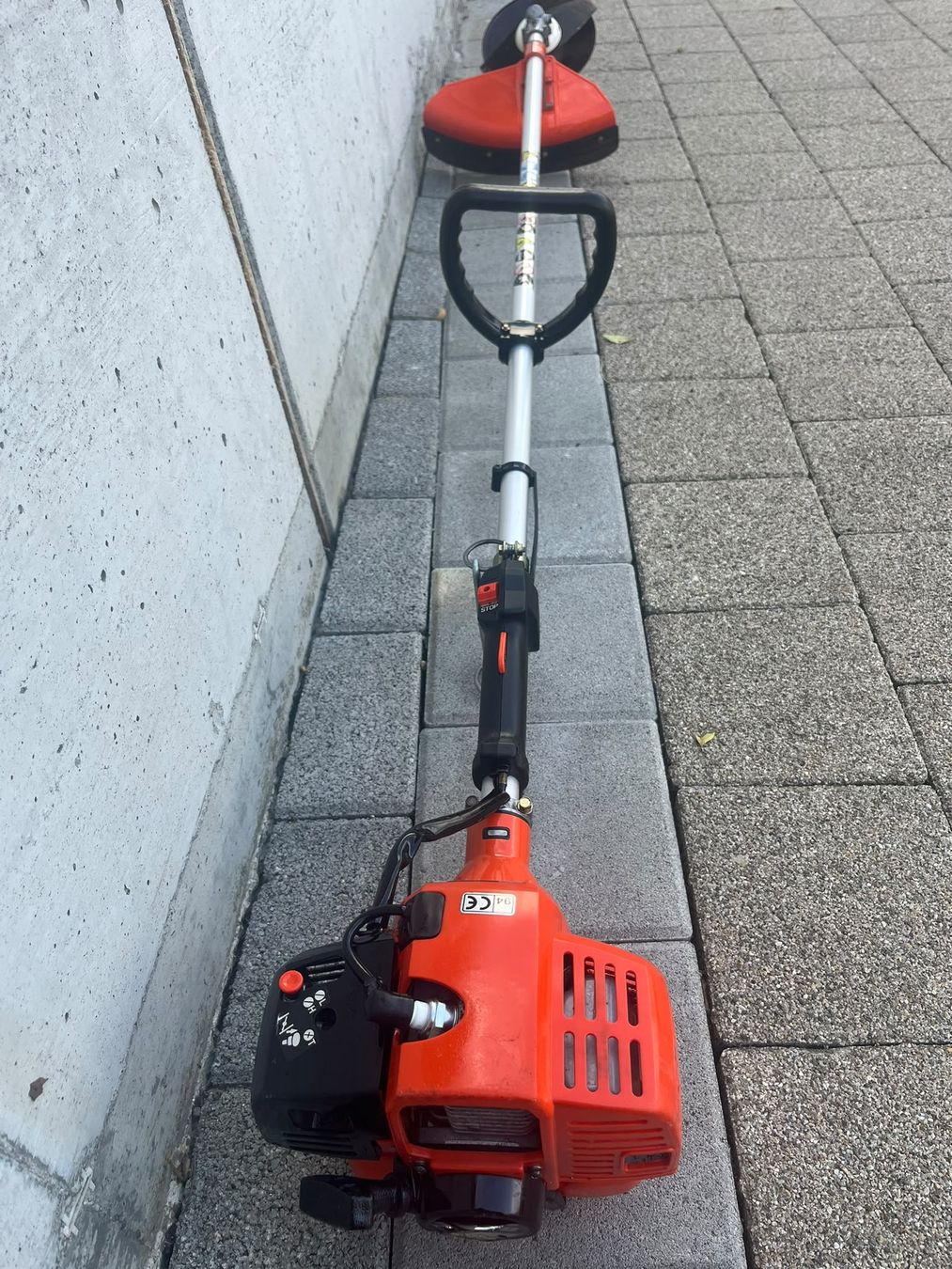 Rasenmäher: Rasentrimmer ECHO – Gebraucht aus Büetigen von nyli67