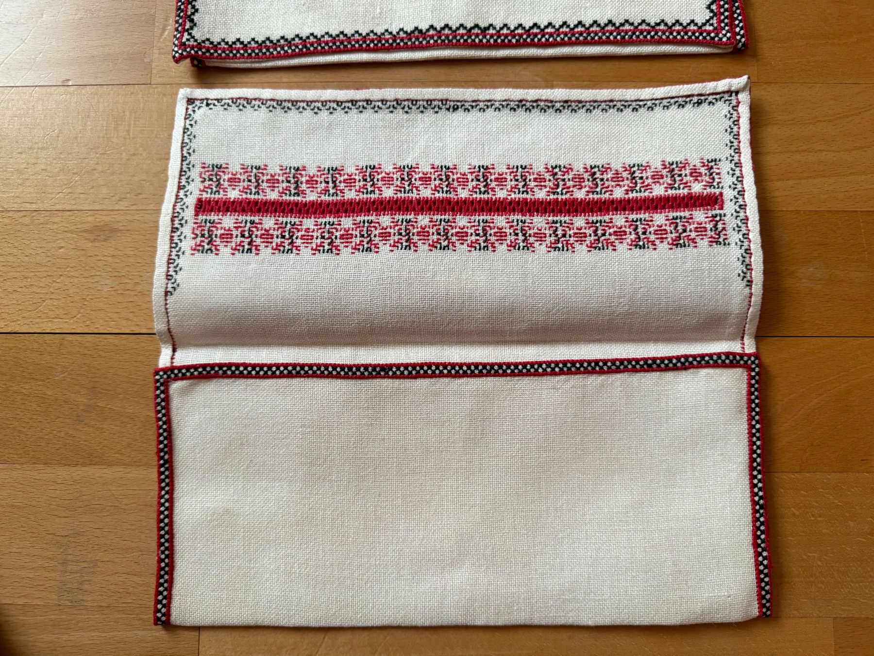 Tovaglioli: 2 Stück  Serviettentasche Leinen Handarbeit – Usato da Subingen venduto da ArtBead 1