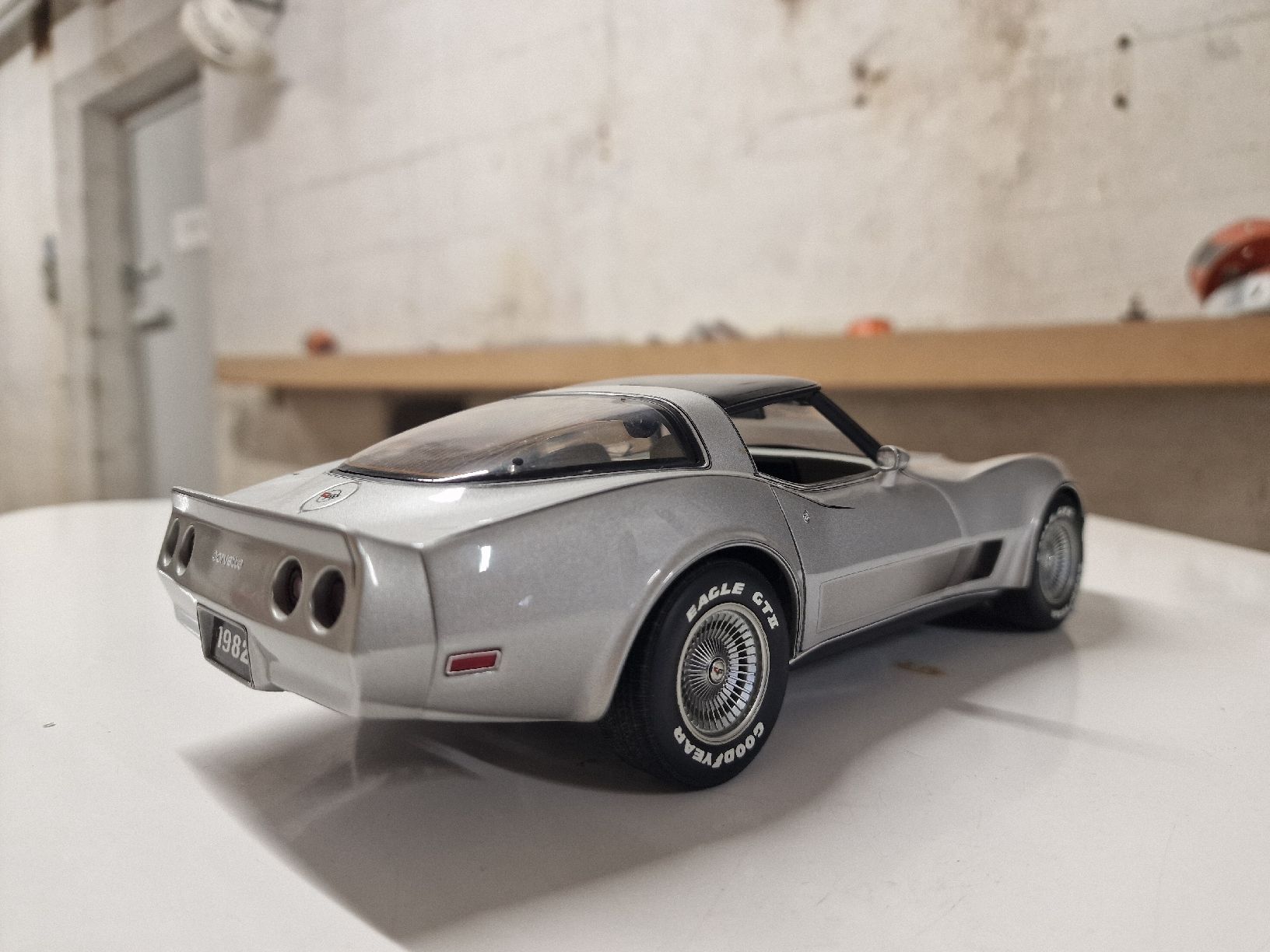 Autoart Modellautos: Corvette C3 1982 Autoart 1:18 – Neu (gemäss Beschreibung) aus Alberswil von R21Turbo 2