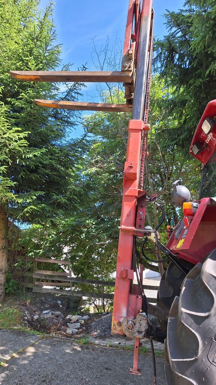 Gabelstapler & Hubwagen: Heckstapler für Traktor – Gebraucht aus Rickenbach von Nas6221