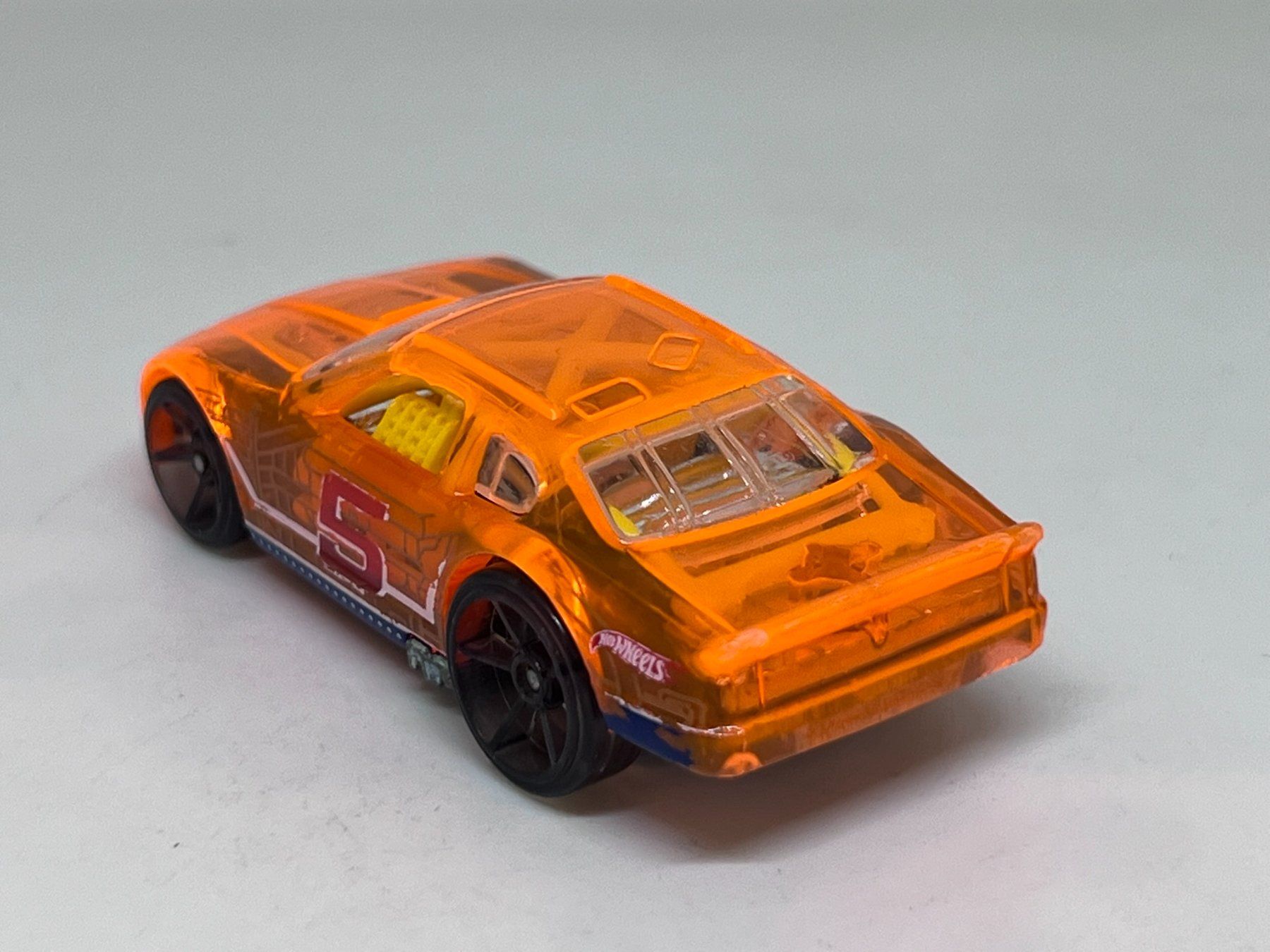Hot Wheels Modellautos: Hot Wheels Stockar #588 – Gebraucht aus Wildegg von LaaBoutique 2