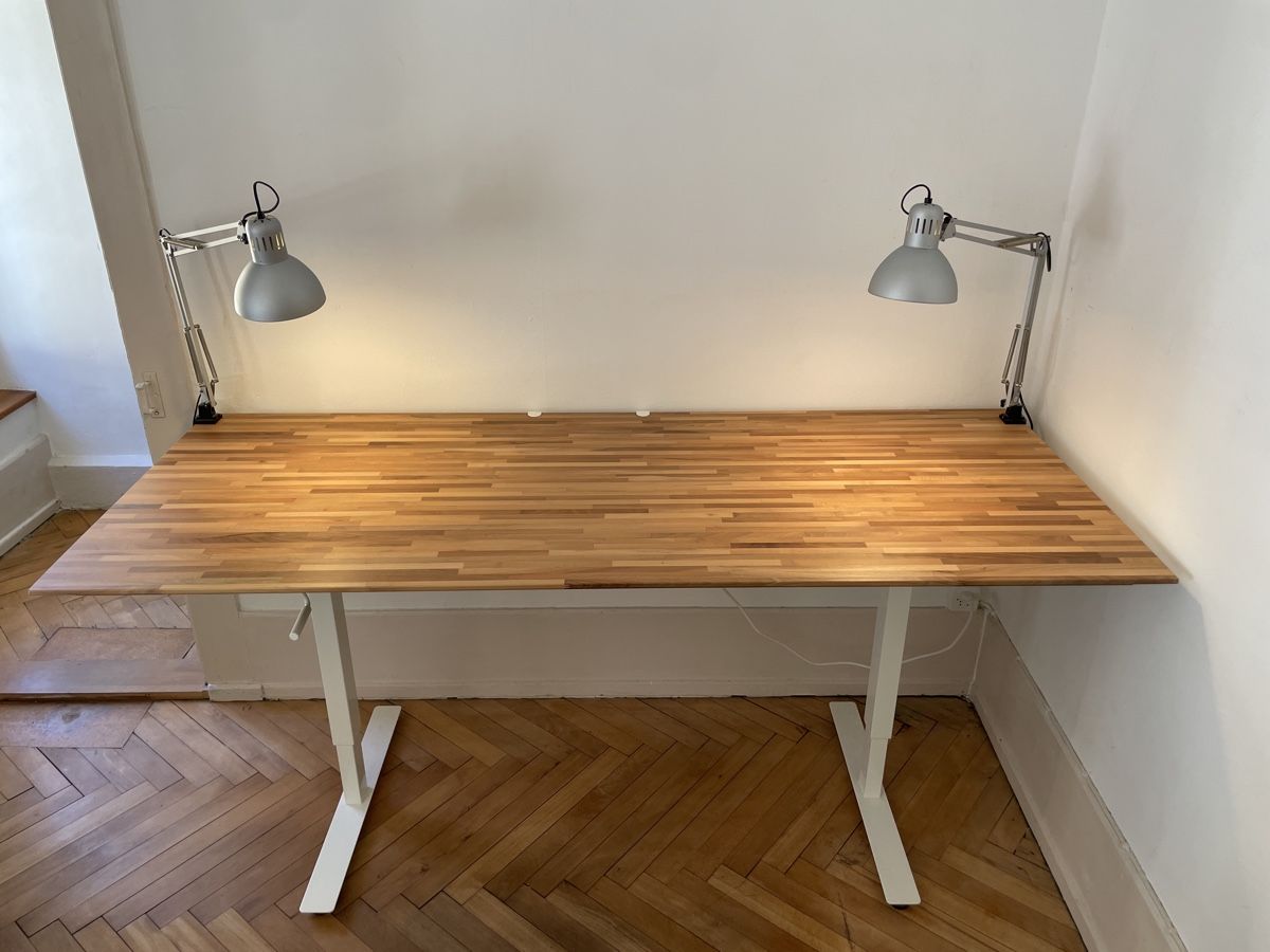 Scrivanie: Schreibtisch höhenverstellbar – Usato da Biel/Bienne venduto da Savoir_vivre321