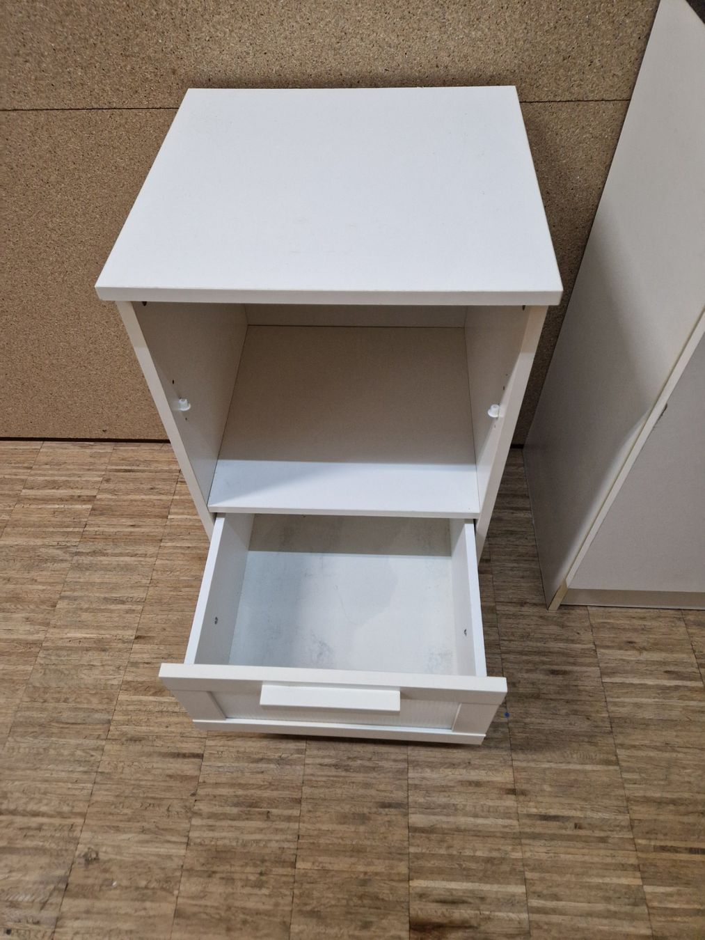 Armadi: Badezimmerschränke 2 Sideboard – Usato da Wädenswil venduto da verebe 5