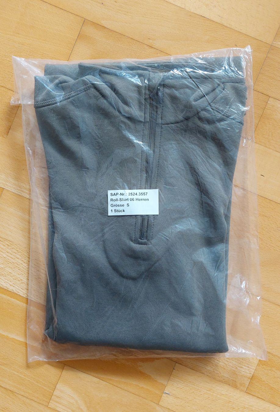 Schweizer Armee T-shirt: Rollshirt 06 Schweizer Armee – Nuovo e nell'imballaggio originale da Brütten venduto da Tempest4 2