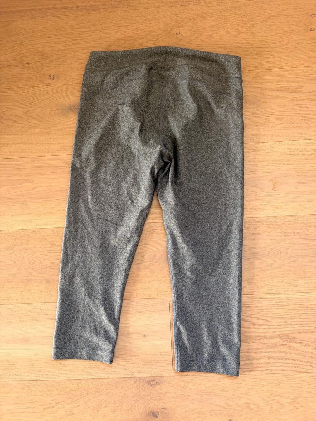 Under Armour Leggings: Under Armour 3/4 Running Tights – Usato da Ottenbach venduto da Christiant 1