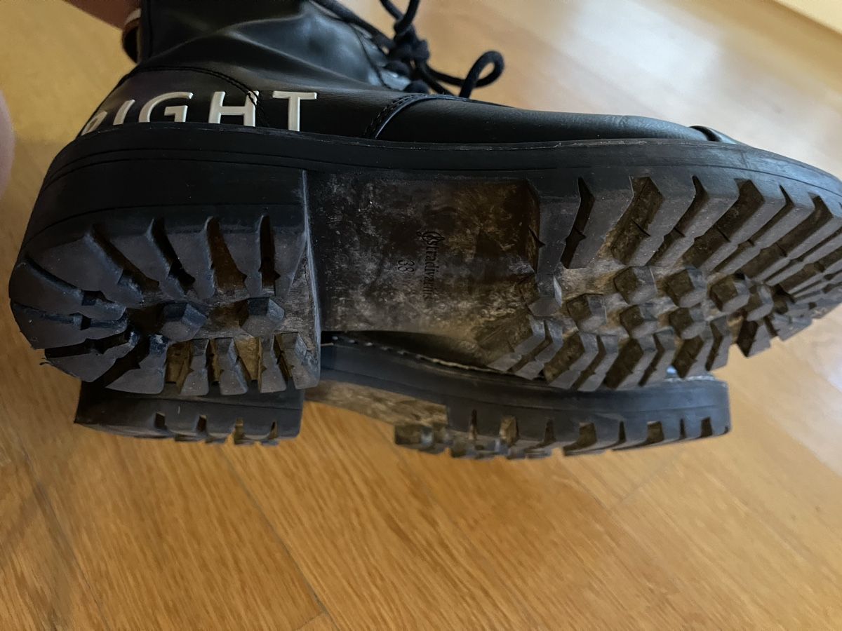 Damenschuhe: Schuhe Stradivarius Schnürboots Gr. 38 LEFT RIGHT – Gebraucht aus Rüschlikon von Lajniii 4