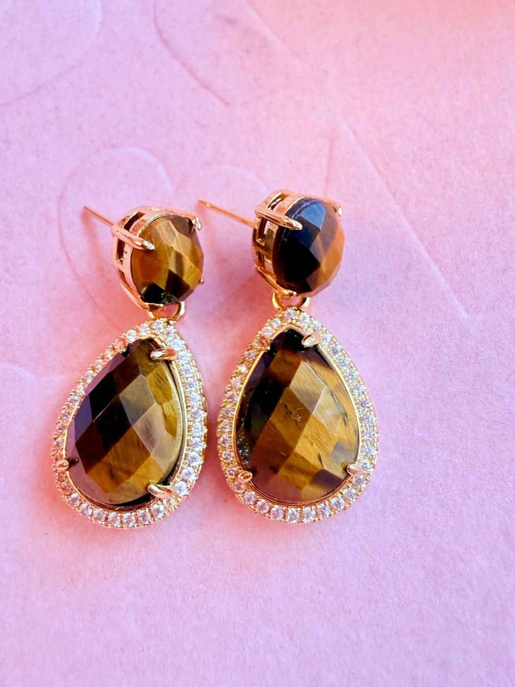 Ohrringe & -stecker: Boucles d'oreilles œil de tigre avec zircons – Neu und originalverpackt aus St-Maurice von Sandrinette123 3