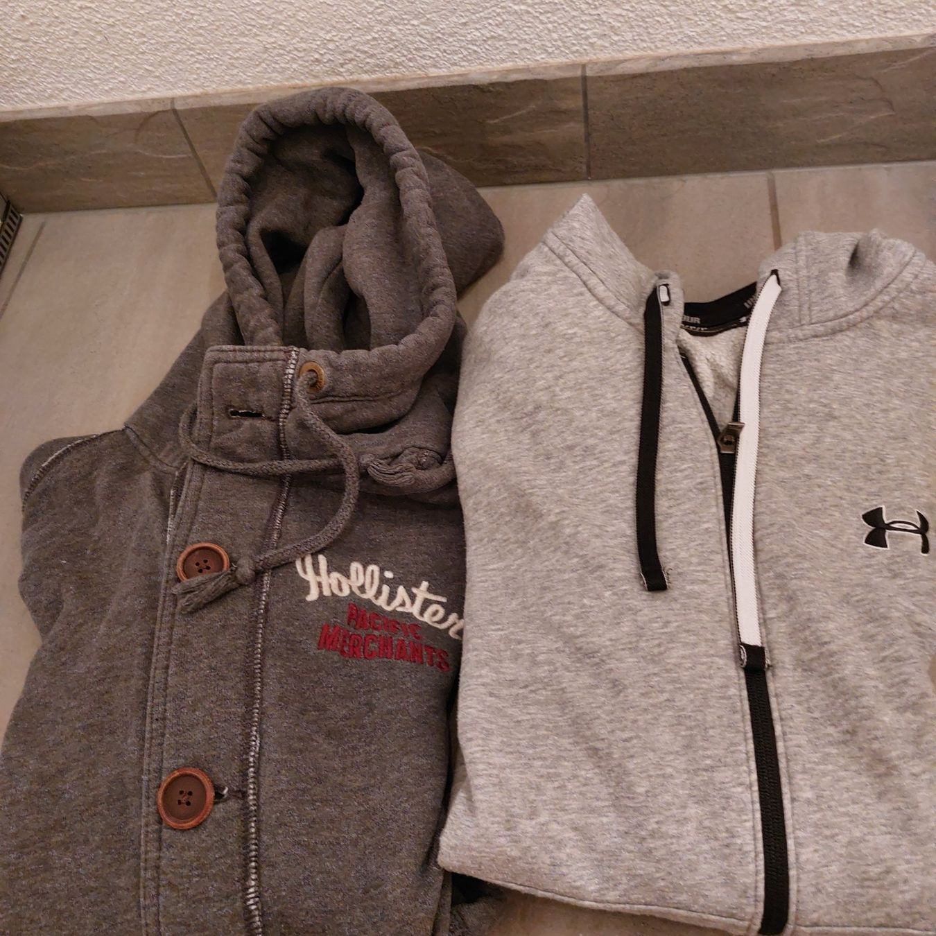 Maglioni & Felpe: Hoodies – Usato da Bellikon venduto da Anithom 3