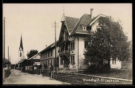 Hundwil, Friedheim, Strassenpartie mit B