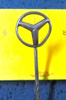 MERCEDES AUTO LOGO STERN AUF KOPF ANSTECKNADEL