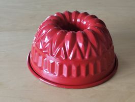 Gugelhupf Gugelhopf Backform Kuchenform rot 20cm