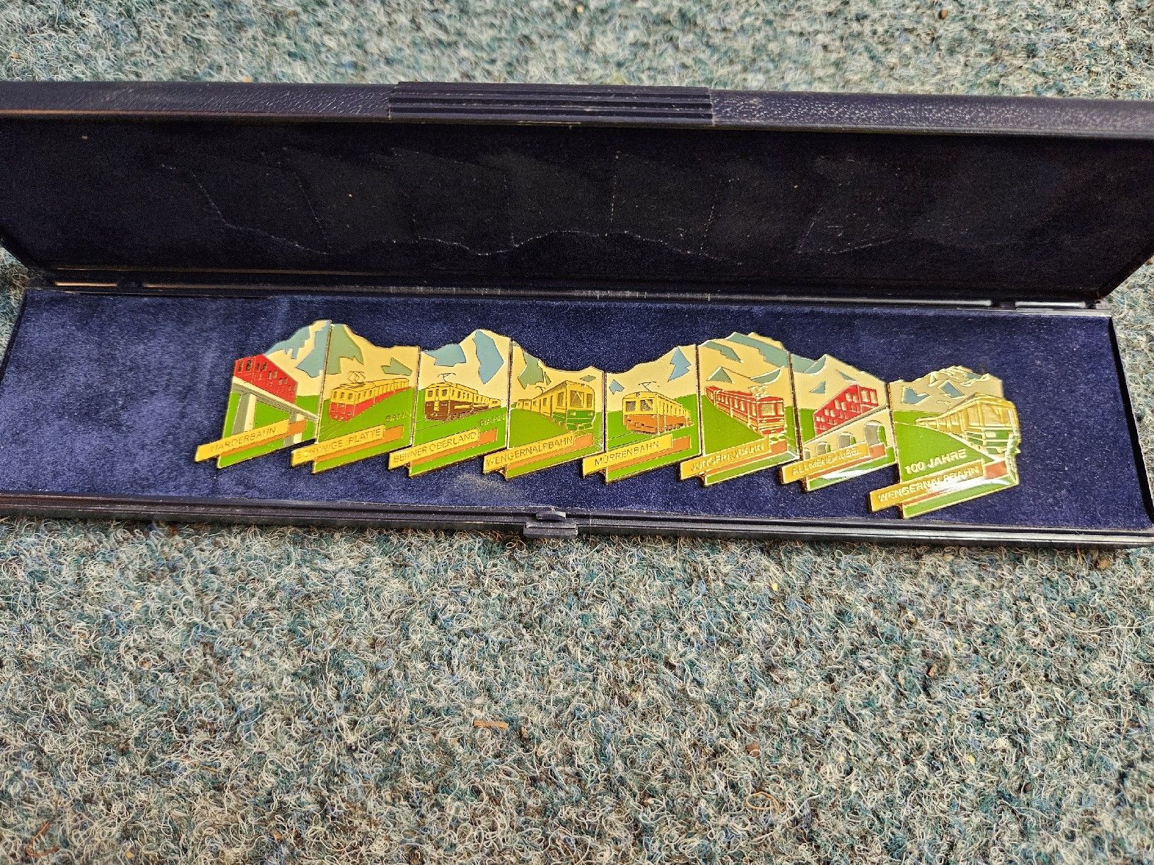 Placchette & Badge: Pin Jungfrauregion – Usato da Haslen GL venduto da Sandra40 1