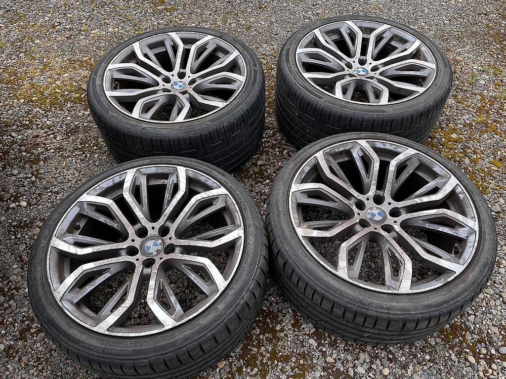 Pneus & Roues: BMW X5 oder X6 Performance 21"Sommerräder – D'occasion à Adlikon b. Regensdorf par uvc_r7md