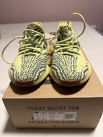 Yeezy 350 V2 