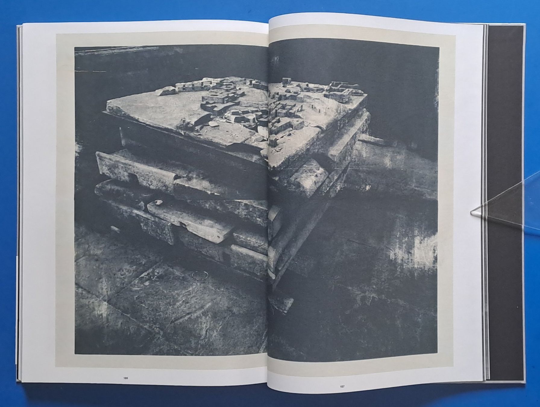 Livres: Tatjana Erpen: empty fire in my phone. EA 2019 d/e codax – D'occasion à Zürich par archiphil 8