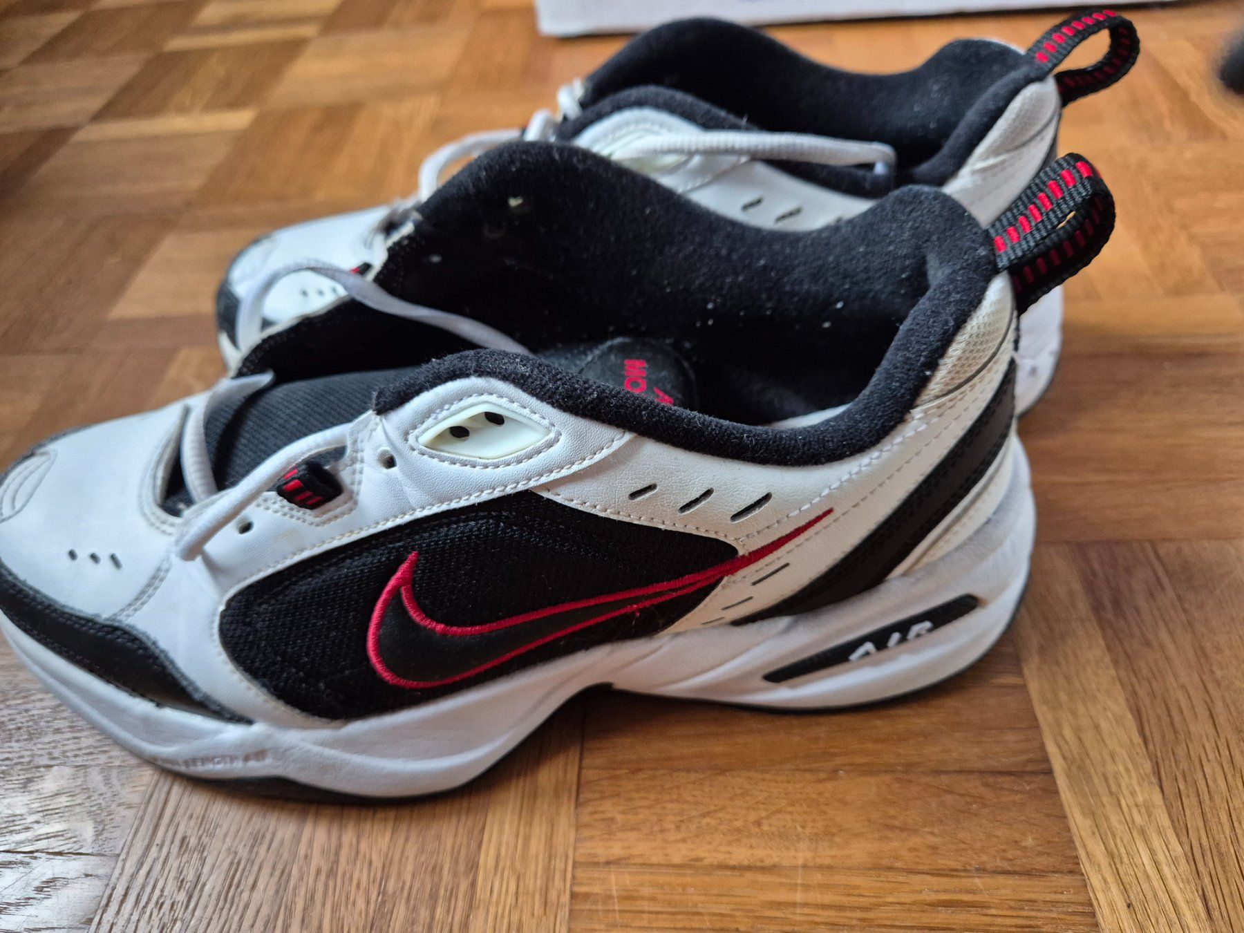 Nike Herrenschuhe: Nike Air Monarch Sneaker Gr. 43 – Gebraucht aus Lohn-Ammannsegg von Ricarda72 2