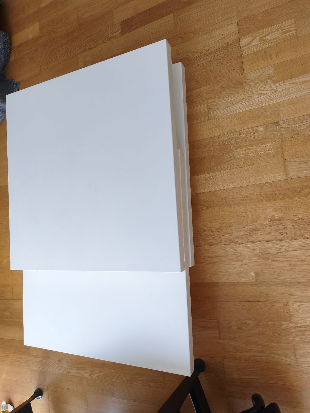Tables: Couchtisch weiß Hochglanz – D'occasion à Zürich par ant_5rjb 1