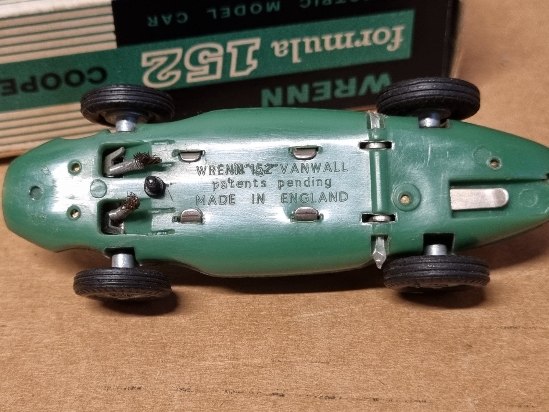 Modellini d'auto: Wrenn 152 Vanwall England – Usato da Schaffhausen venduto da Leveron13 8