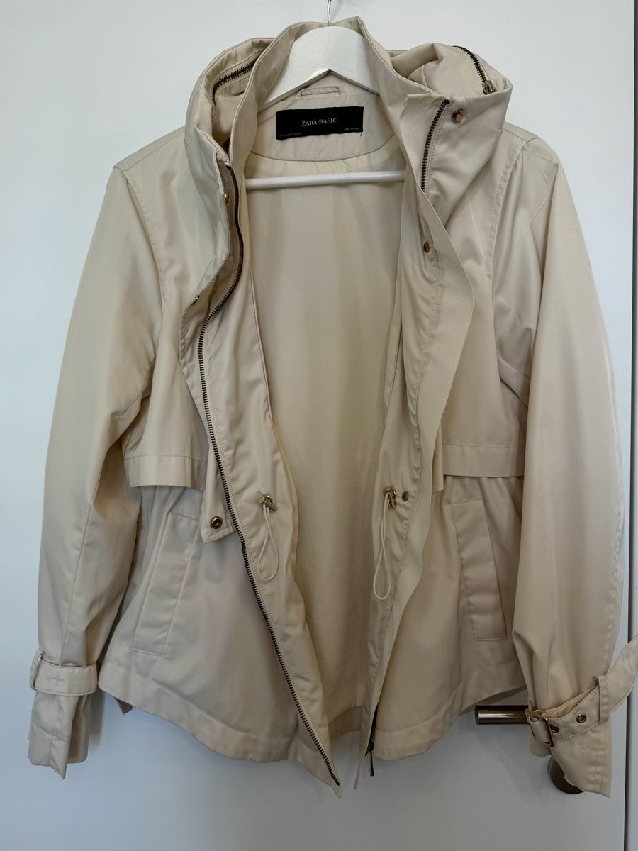 Zara Jacken: Zara Basic Übergangsjacke in Creme (S) – Gebraucht aus Triesen von antonellaaa_ 2