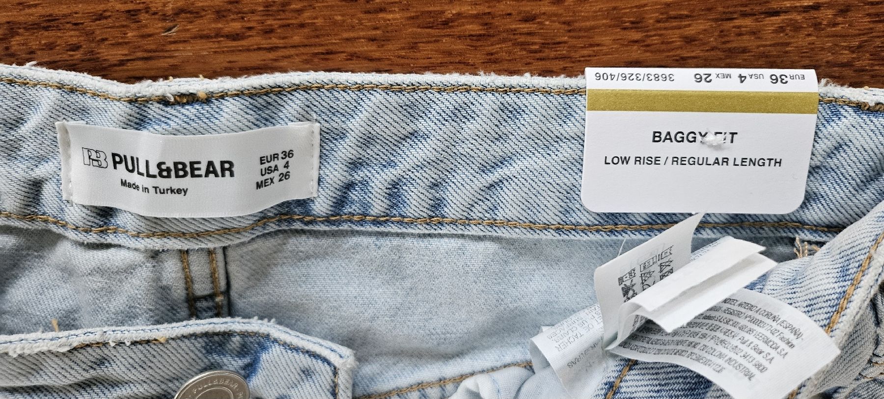 Jeans: Pull&Bear Baggy Jeans, hellblau, Gr. 36 - Sommer Look! – Nuovo e nell'imballaggio originale da Altendorf venduto da Goldi1 3