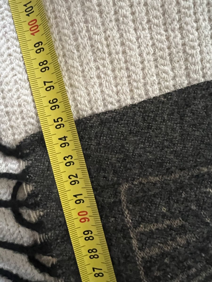 Foulard & Sciarpe: Kaschmir-Schal mit Katzenmotiv Neu – Nuovo e nell'imballaggio originale da Zürich venduto da Vma_reuse 4
